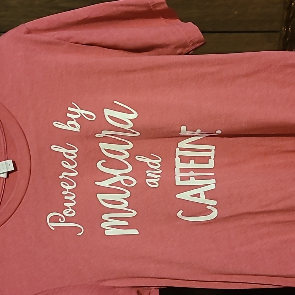 Tee shirt